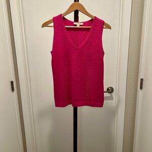 St. John - Sleeveless Knit Tank with chevron detail Size P - Hot Pink